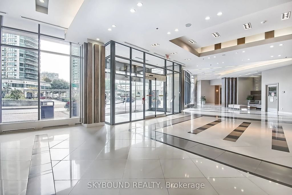 33 Bay Street 712, Toronto C01