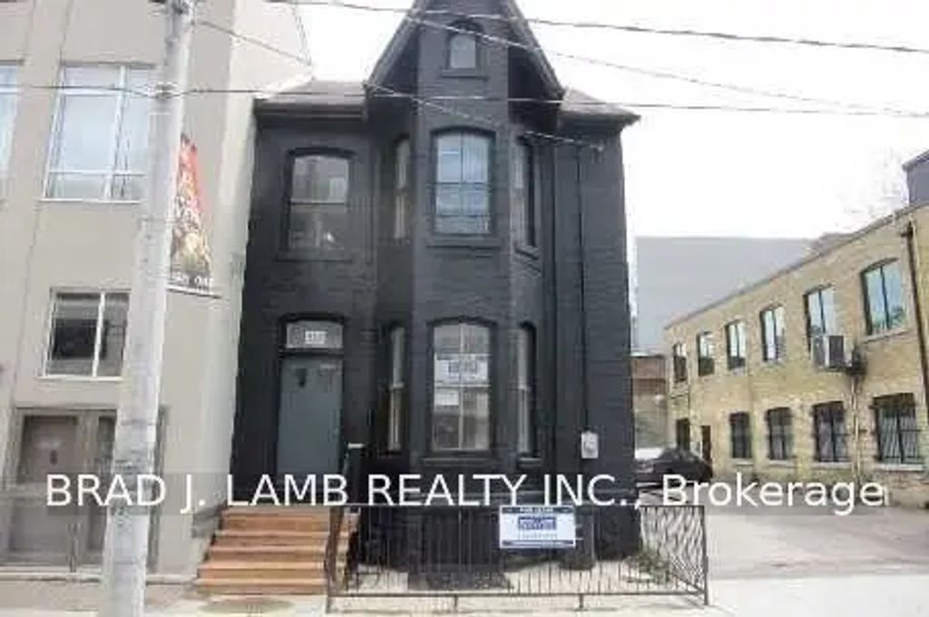 455 Richmond Street E, Toronto C08