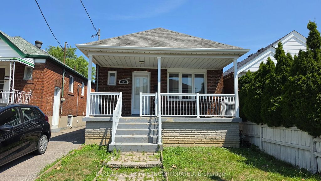 739 Vaughan Road, Toronto C03