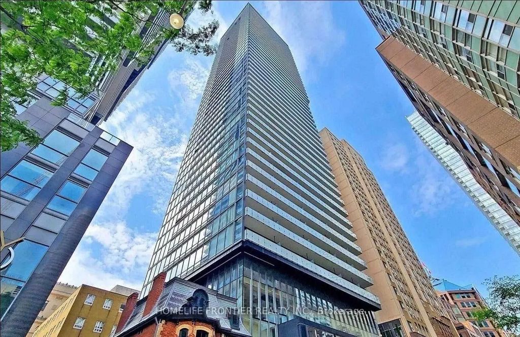 15 Grenville Street 2106, Toronto C01