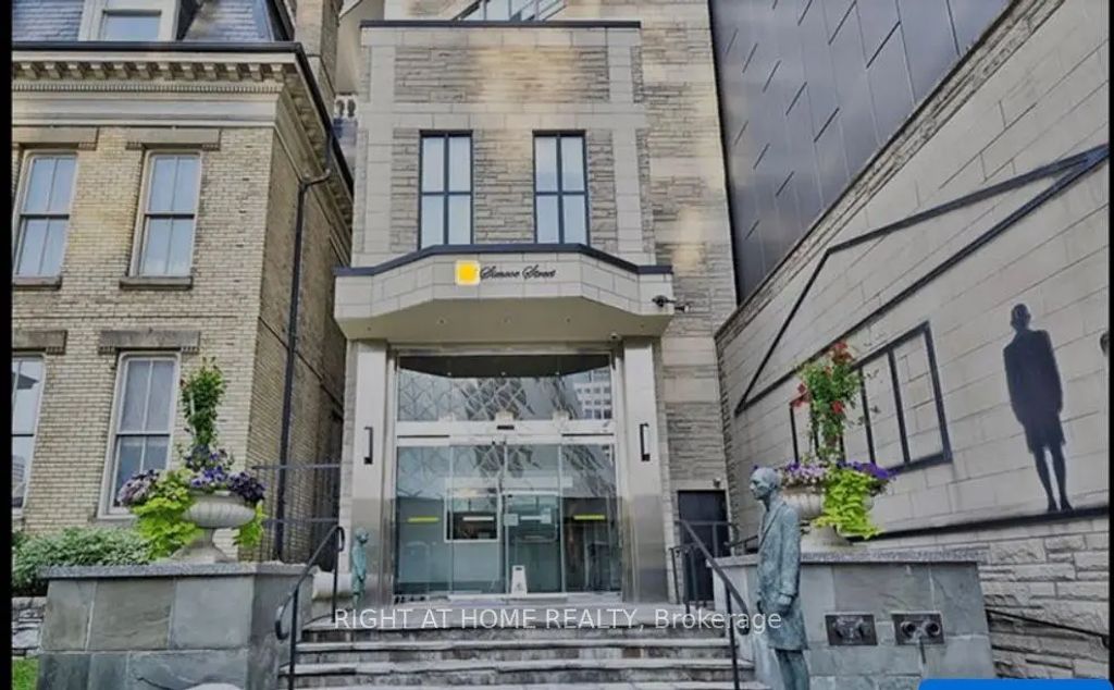 71 Simcoe Street 705, Toronto C01