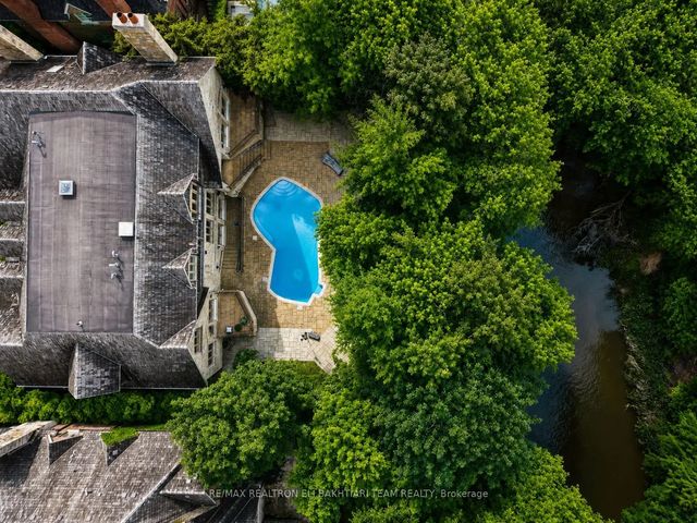 14 St Margarets Drive, Toronto C12