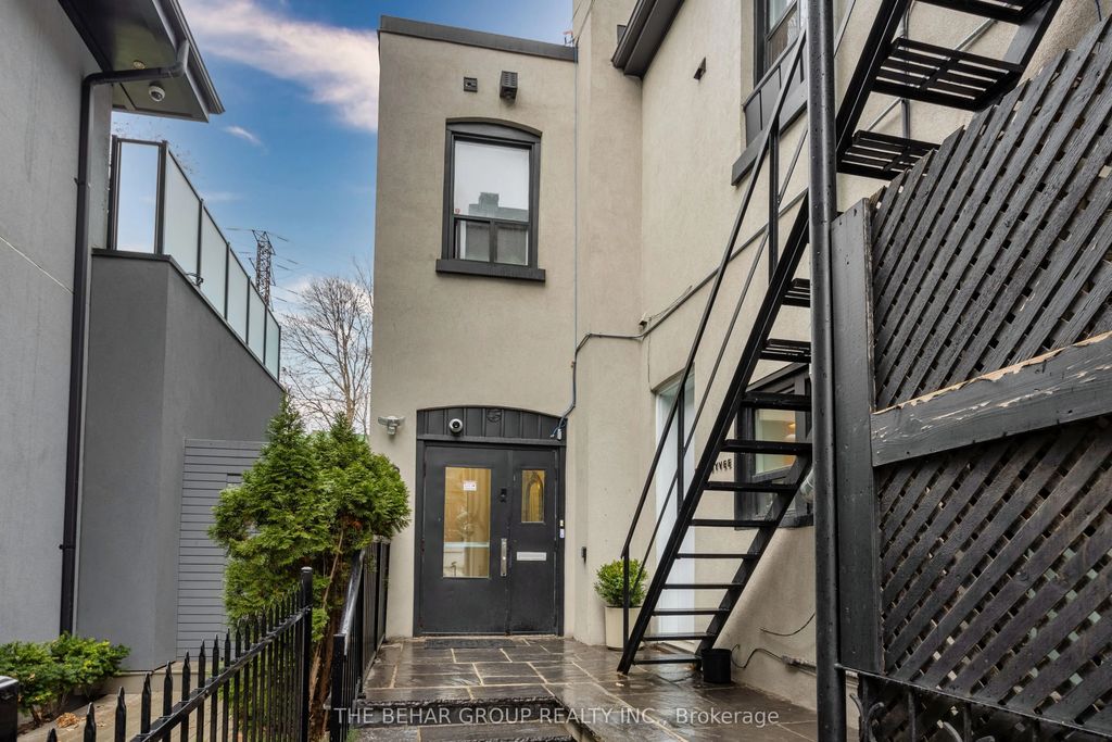 18 Dupont Street 1, Toronto C02