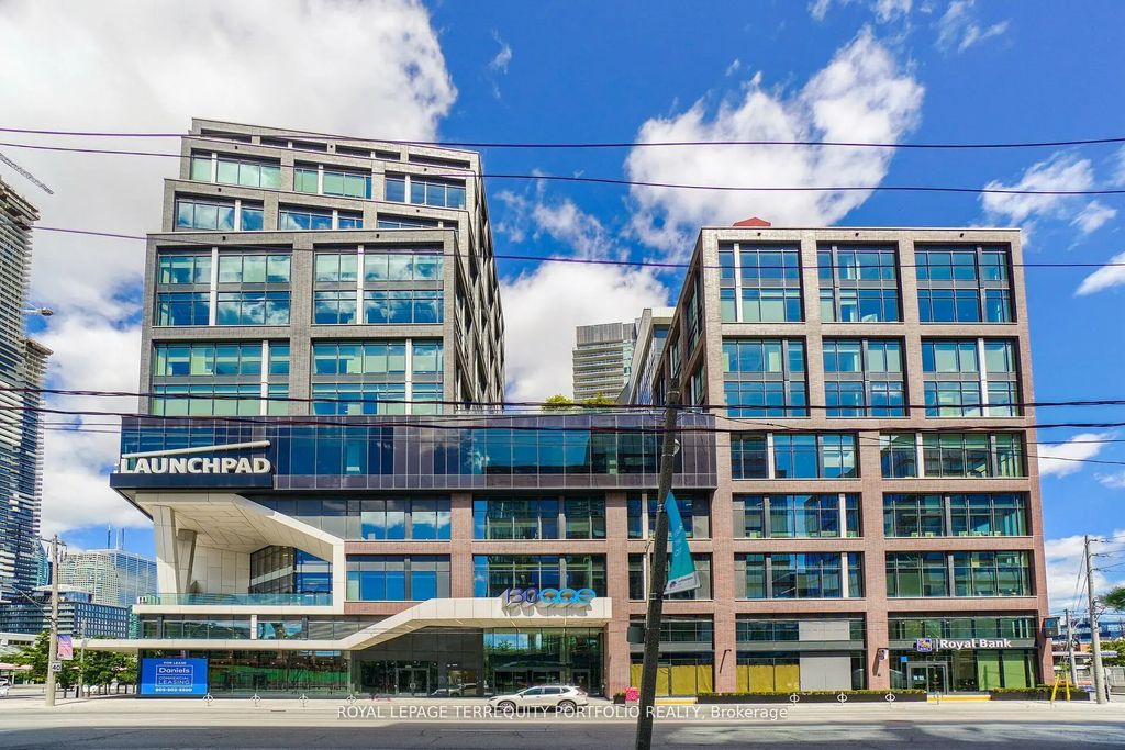 130 Queens Quay E 1220, Toronto C08