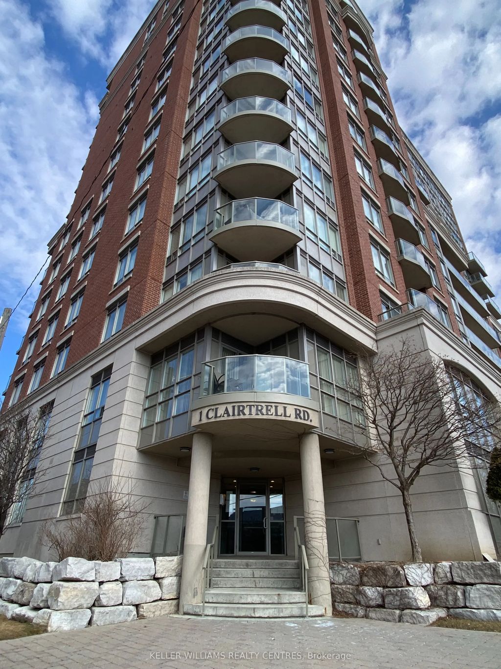 1 Clairtrell Road 1005, Toronto C14