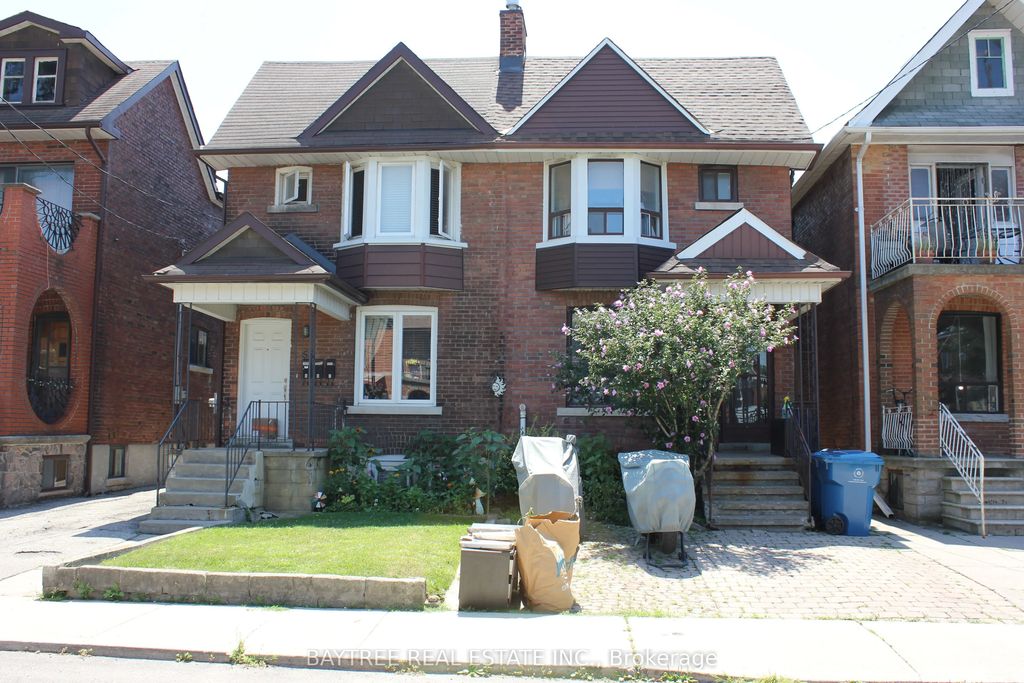 57 Carus Avenue Lower, Toronto C02