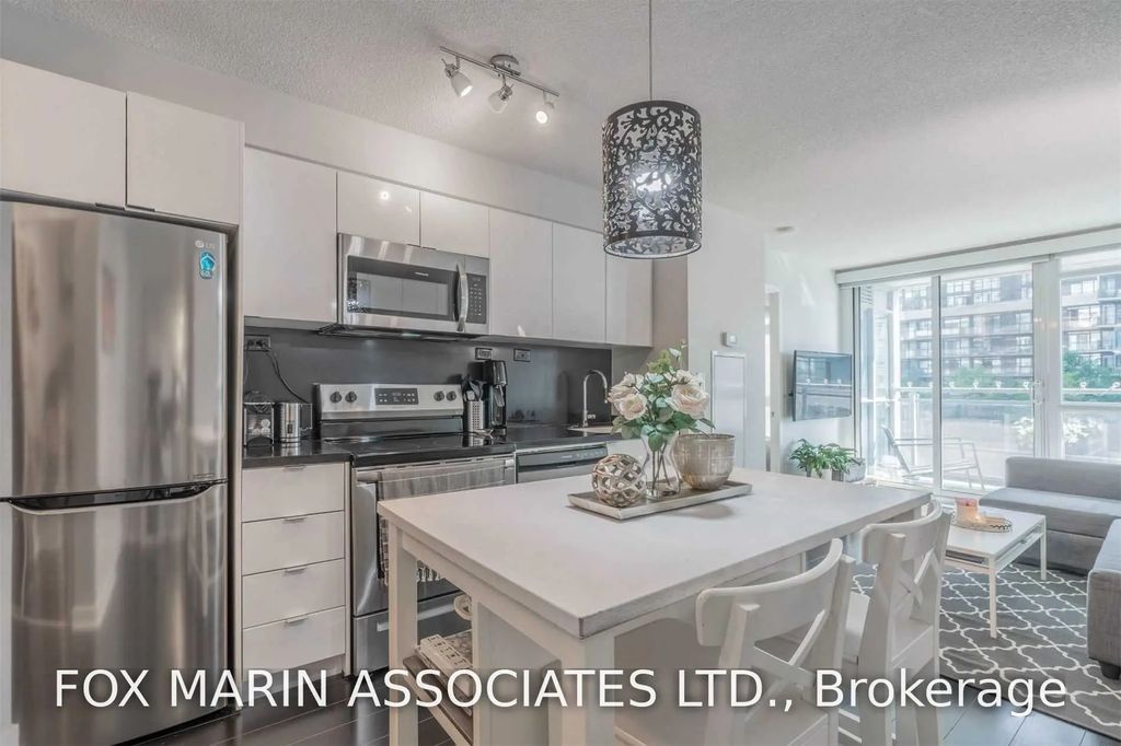 10 Capreol Court 302, Toronto C01