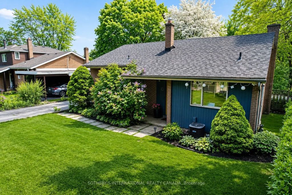 10 Ternhill Crescent, Toronto C13