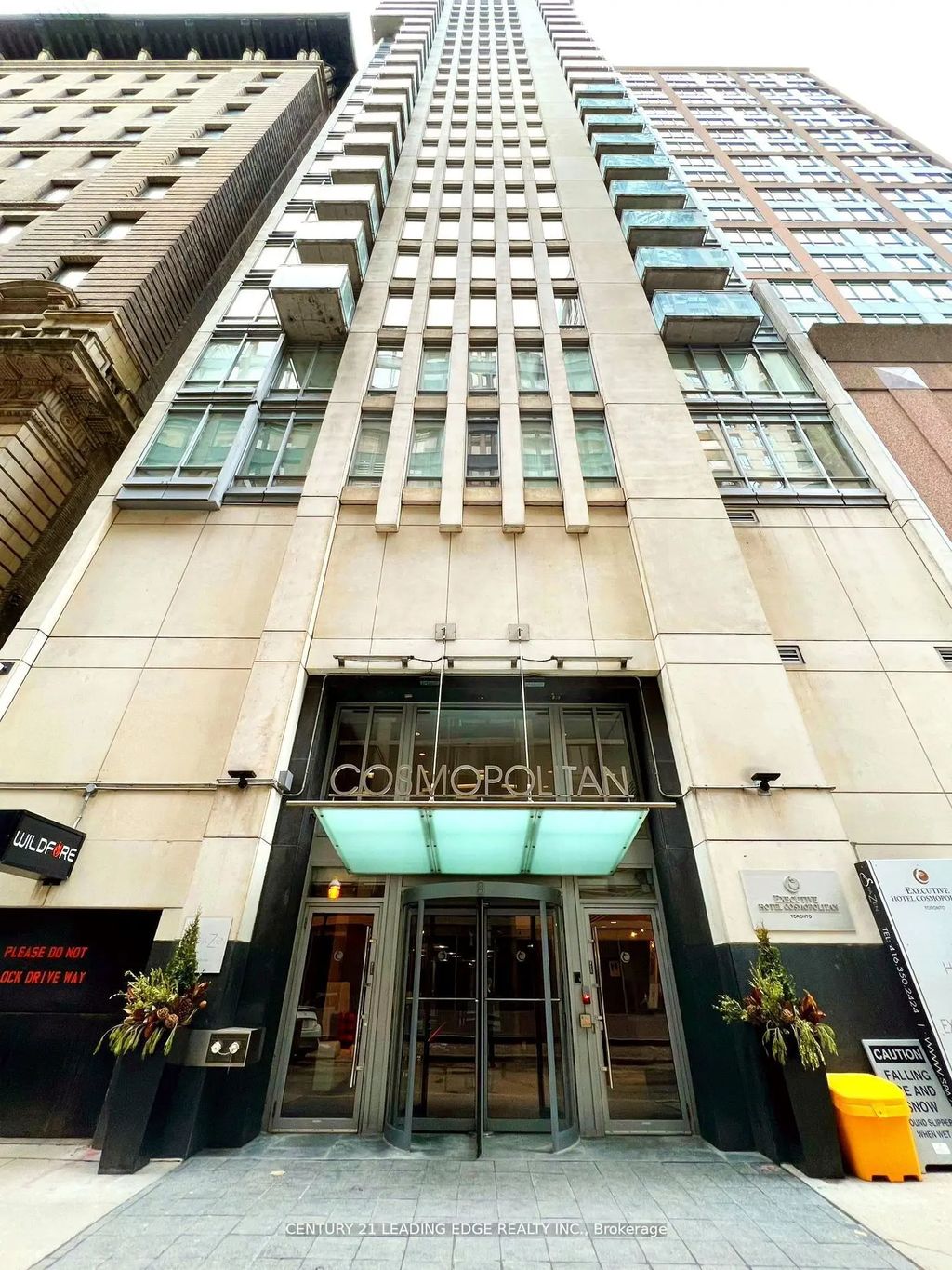 8 Colborne Street 2202, Toronto C08