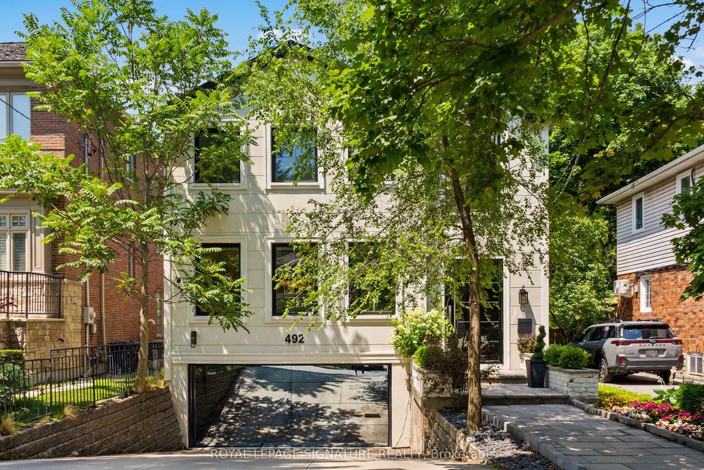 492 Old Orchard Grove, Toronto C04