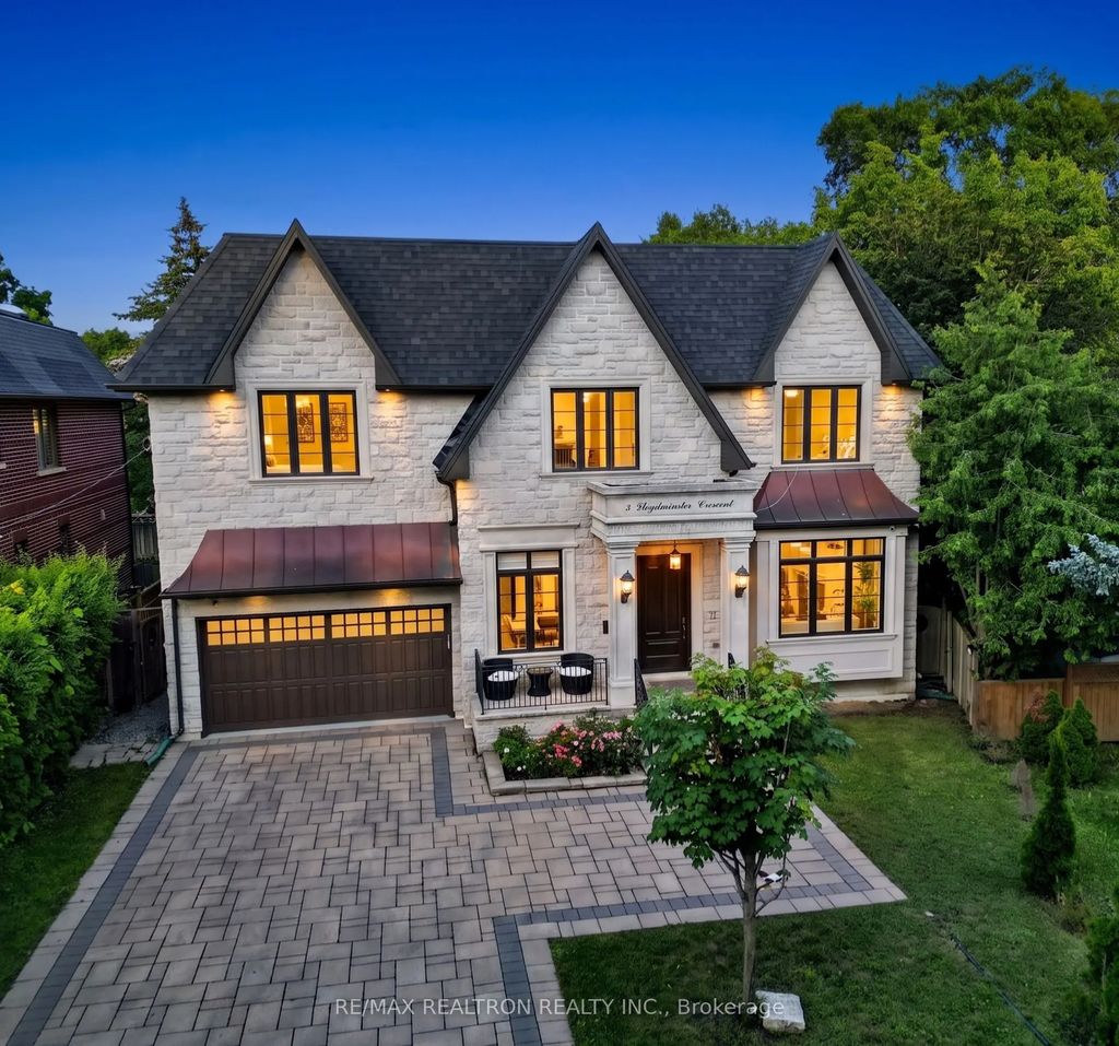 5 Lloydminster Crescent, Toronto C14