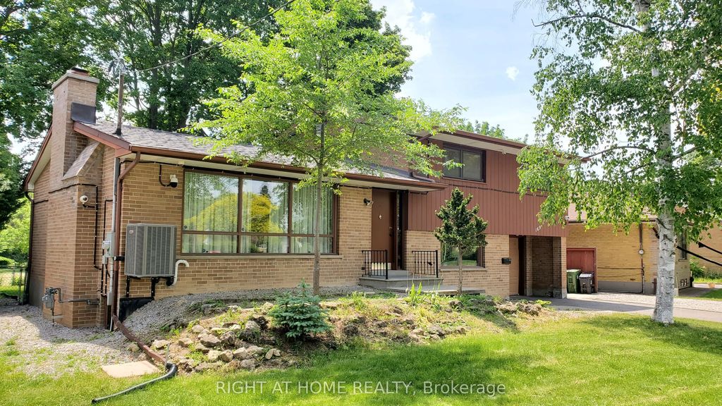 169 Yorkview Drive 1, Toronto C07