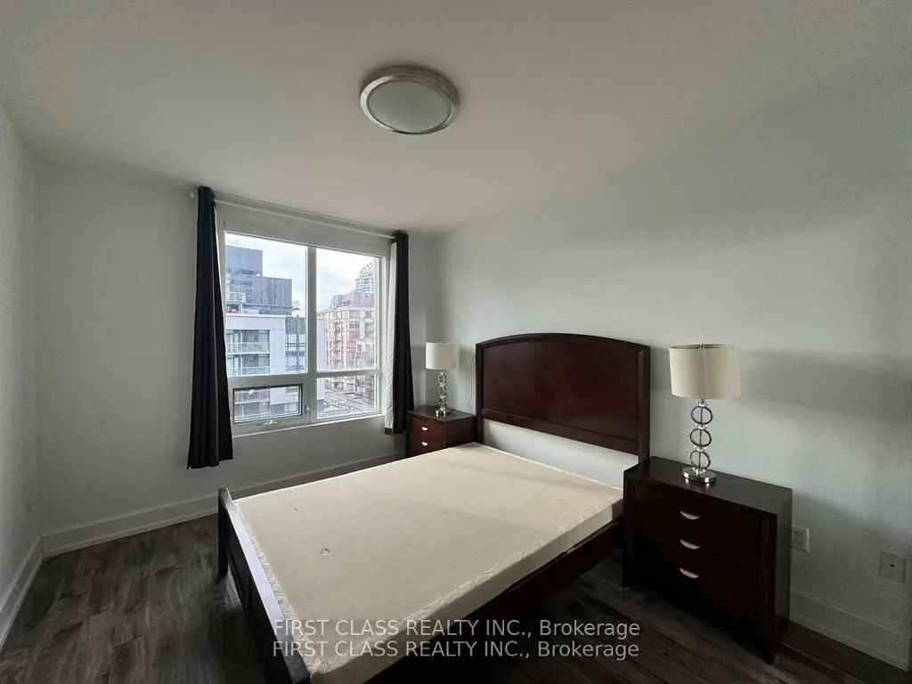 650 Sheppard Avenue E 623, Toronto C15