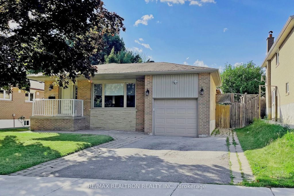 126 Brahms Avenue Basem, Toronto C15