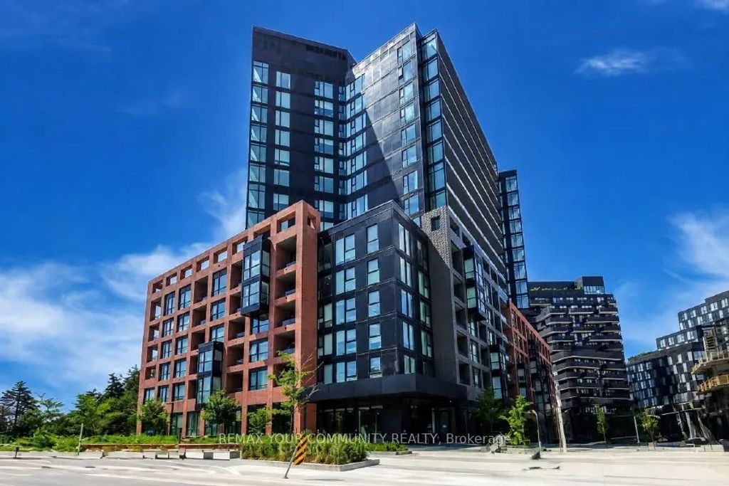 8 Tippett Road 527, Toronto C06