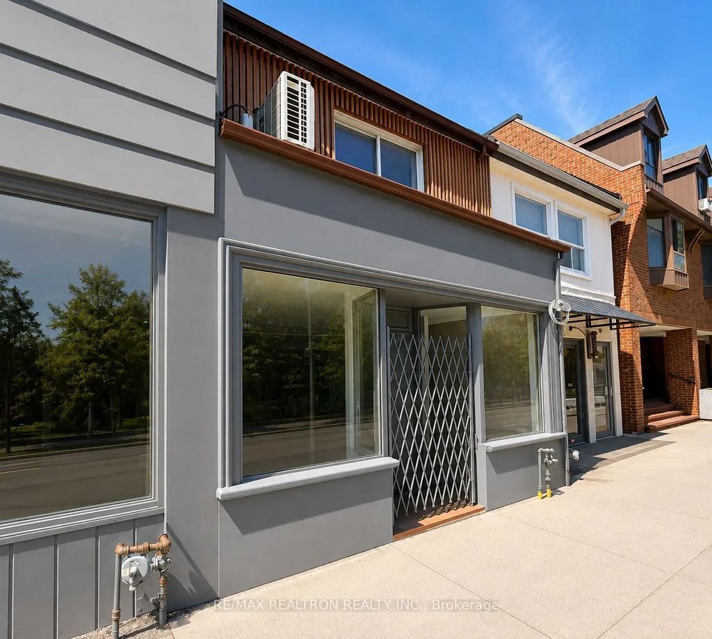 508 Queen Street E, Toronto C08