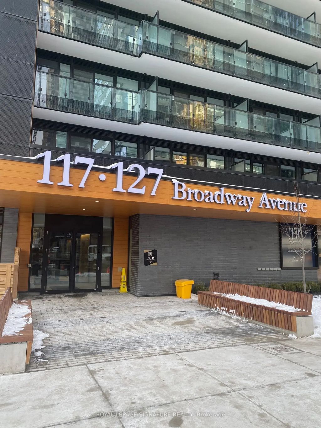 117 Broadway Avenue 1407, Toronto C10