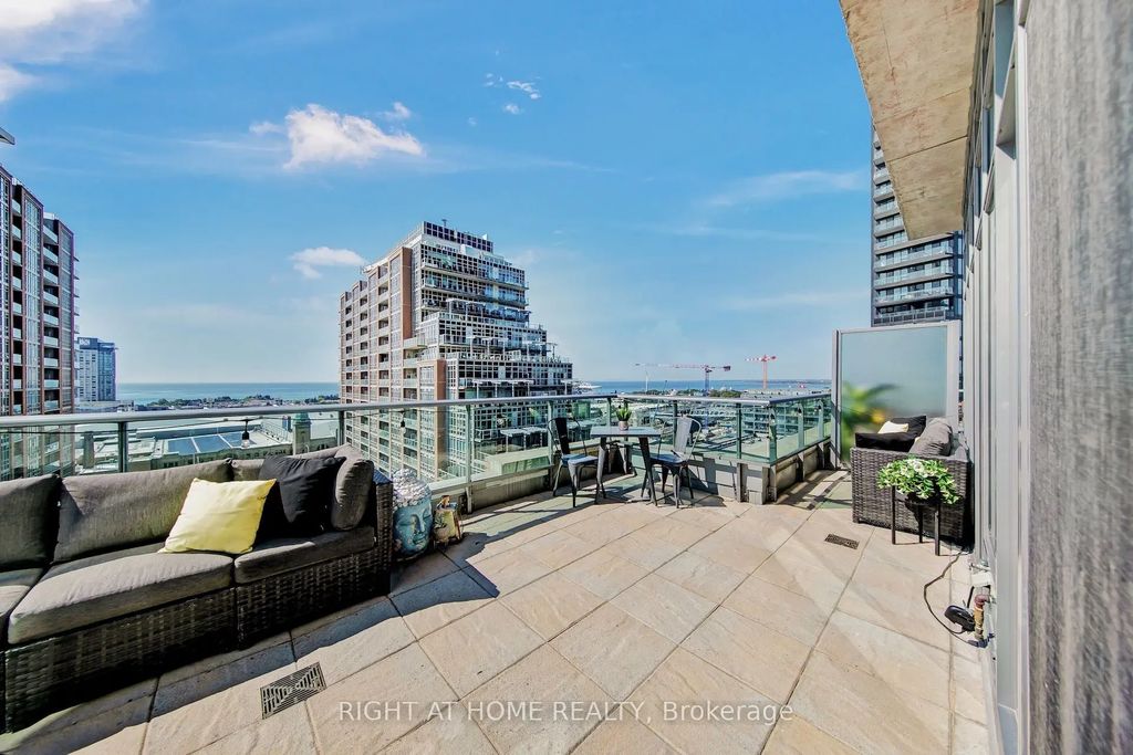 69 Lynn Williams Street Ph03, Toronto C01