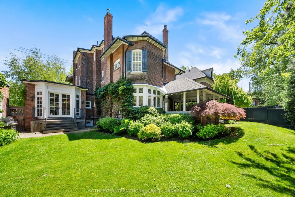 236 Poplar Plains Road, Toronto C02