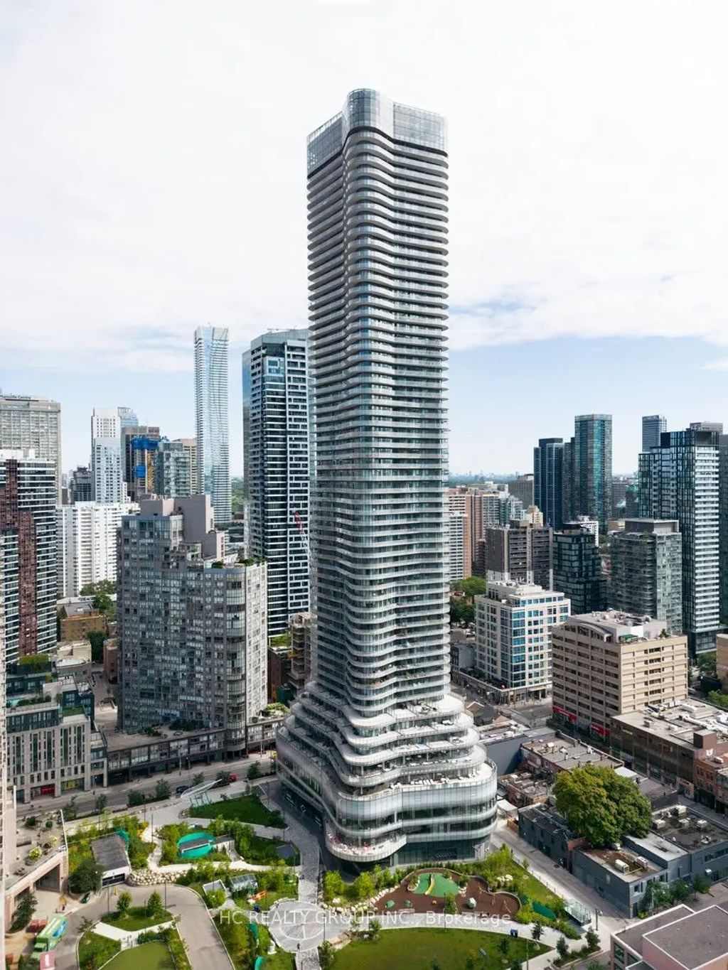 11 Wellesley Street W 3408, Toronto C01