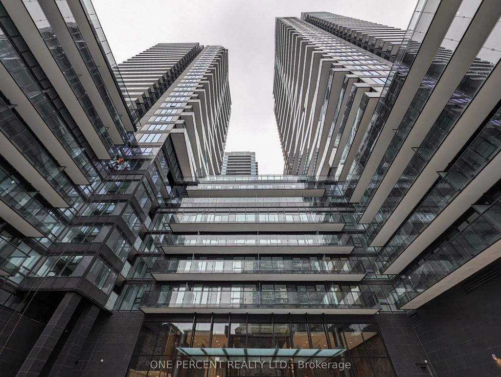 127 Broadway Avenue 1104, Toronto C10
