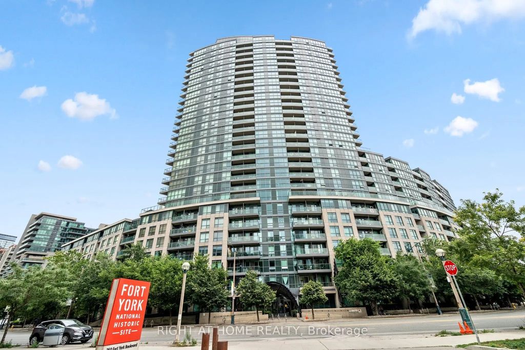 231 Fort York Boulevard 329, Toronto C01