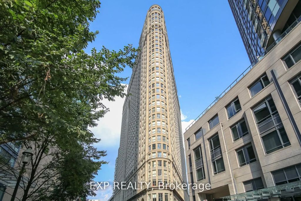 25 The Esplanade N/a 808, Toronto C08
