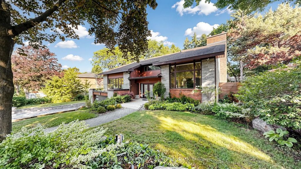 136 Denlow Boulevard, Toronto C13