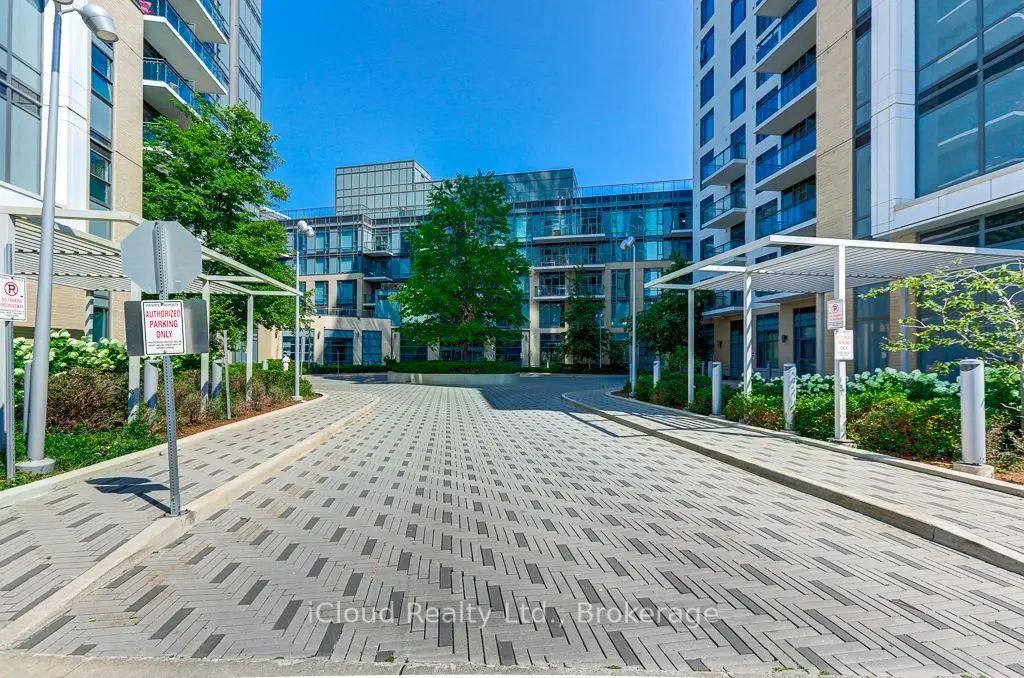 60 Ann O'reilly Road 965, Toronto C15
