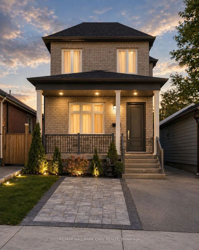 611 Northcliffe Boulevard, Toronto C03