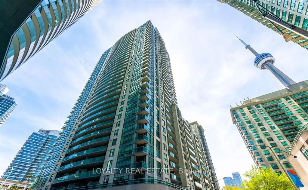 19 Grand Trunk Crescent 309, Toronto C01