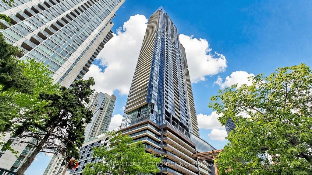 3 Concord Cityplace Way 4805, Toronto C01