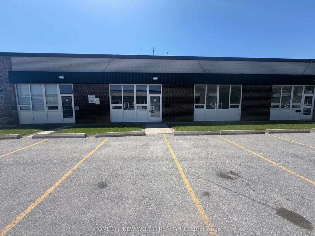 131 Sunrise Avenue 5, Toronto C13