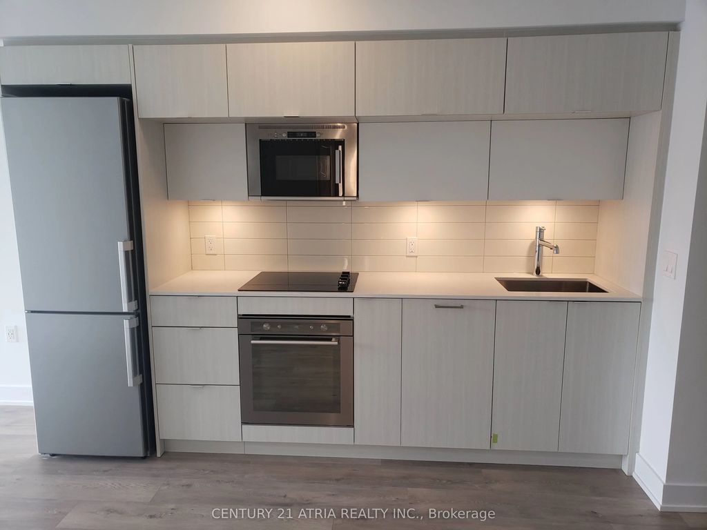575 Bloor Street E 1702, Toronto C08