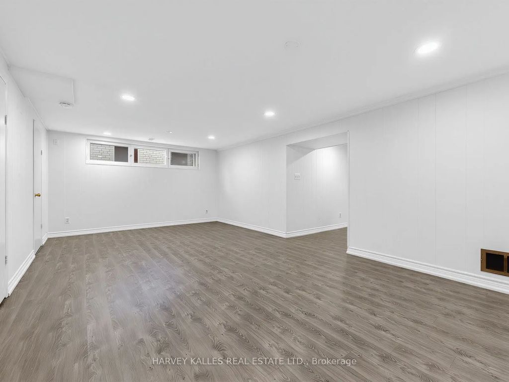 16 Terrydale Drive Basement, Toronto C06