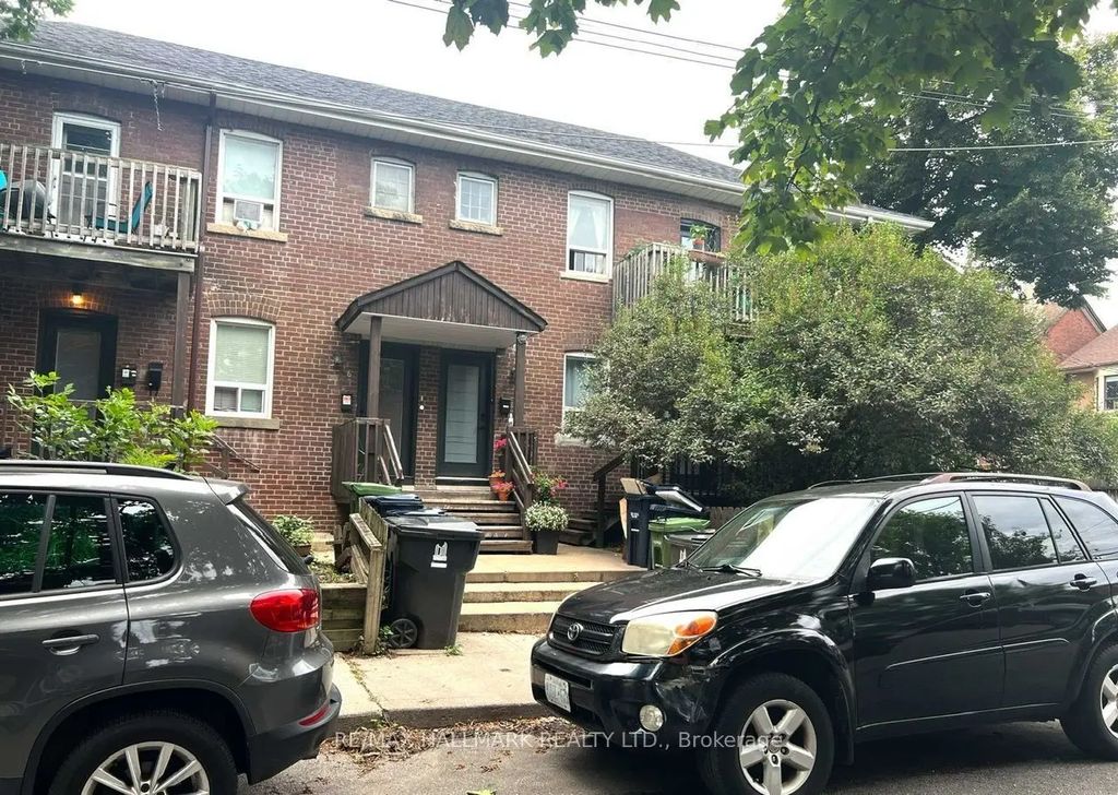 2 Page Street Lower, Toronto C01