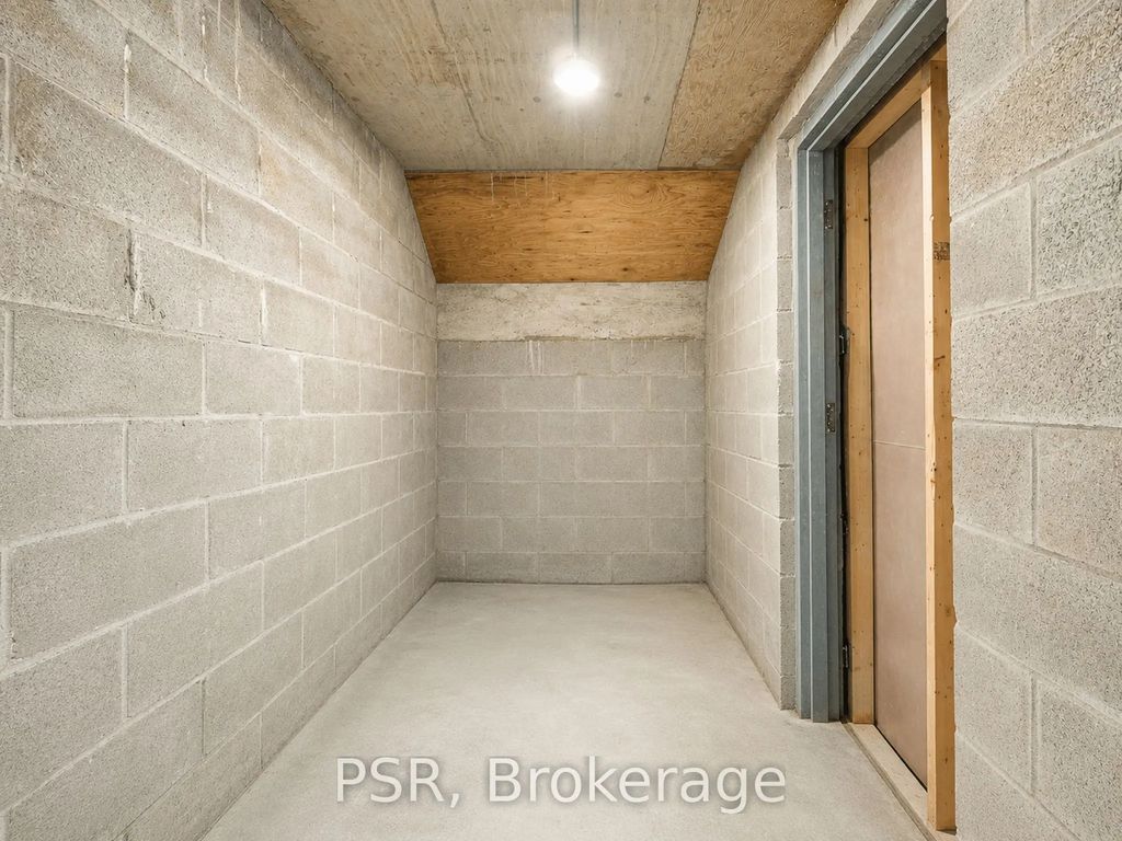 1171 Dundas Street Lower, Toronto C01