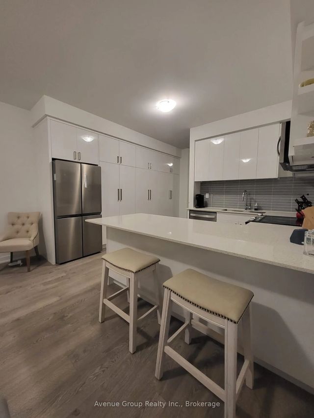 60 Hooyo Terrace, Toronto C04
