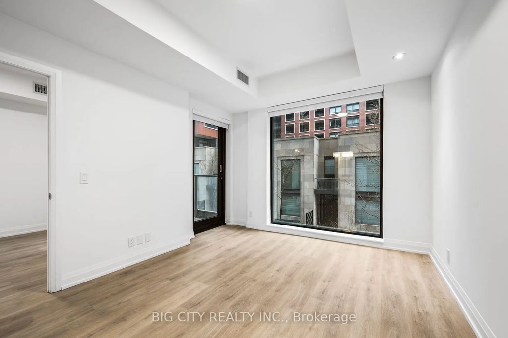36 Brentcliffe Road M04, Toronto C11