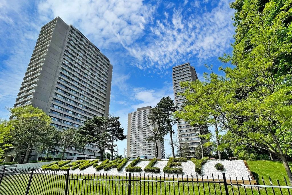 735 Don Mills Road 706, Toronto C11