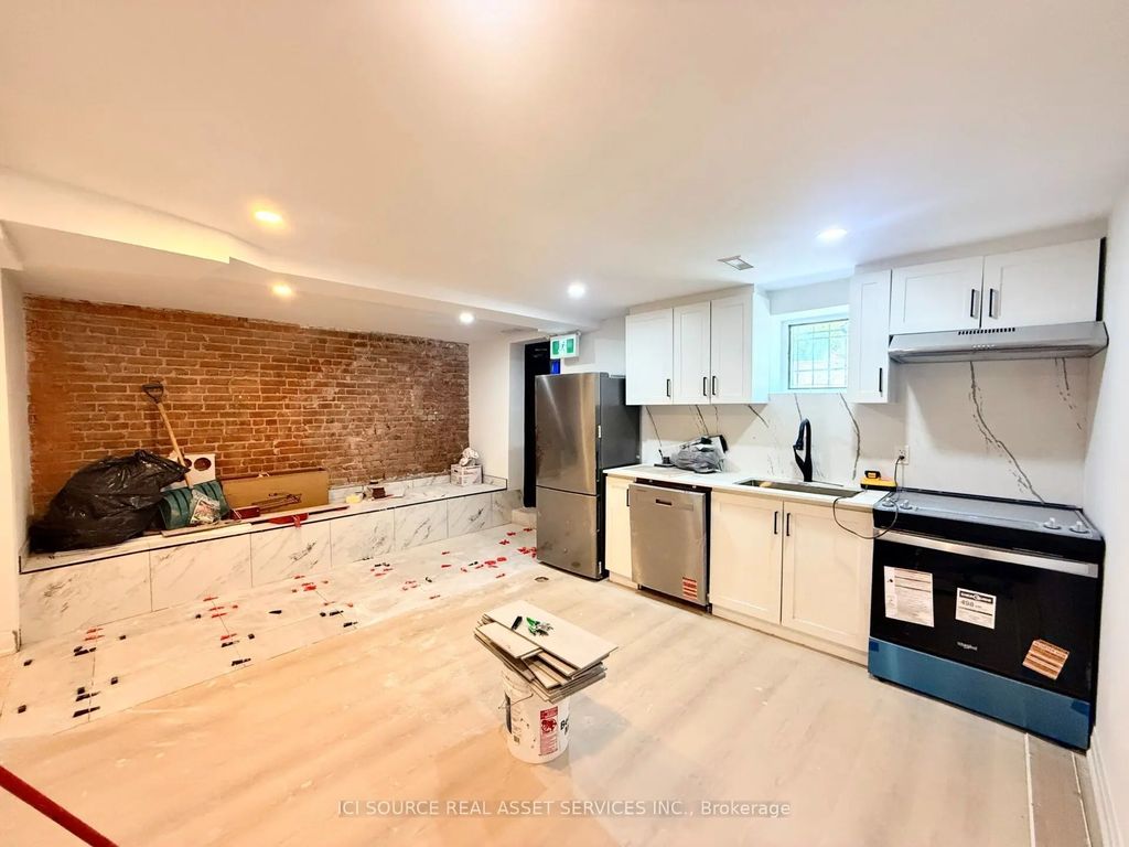 36 Brunswick Avenue 6, Toronto C01
