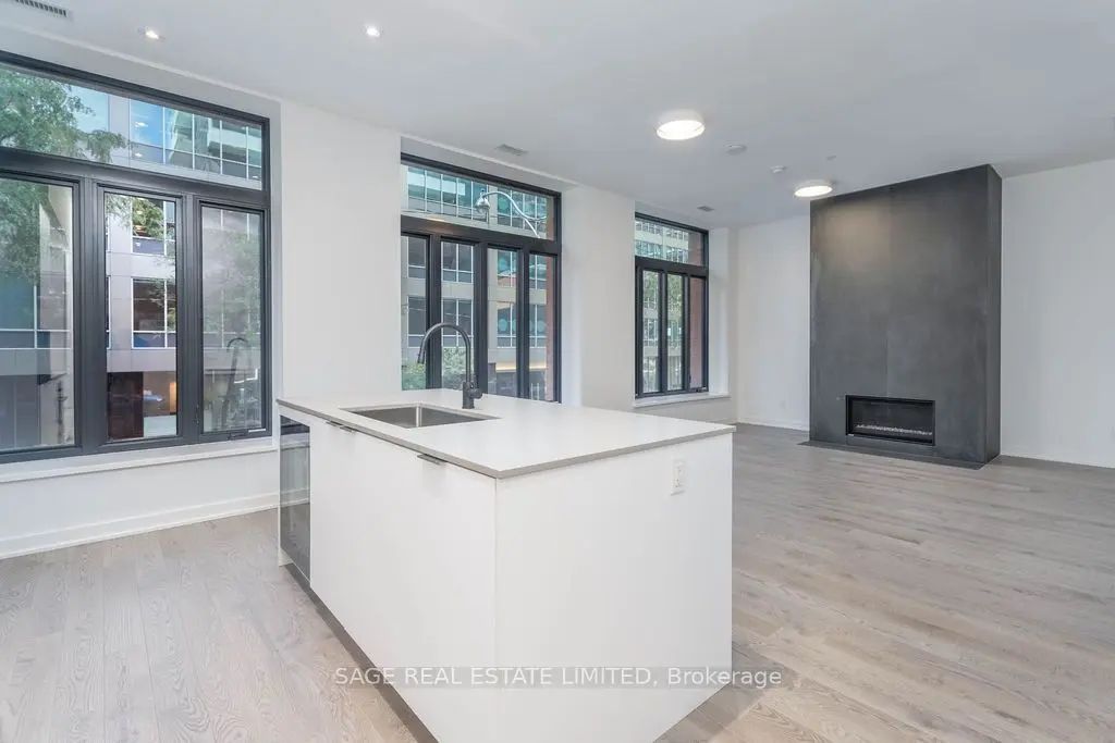 22 Lombard Street 205, Toronto C08