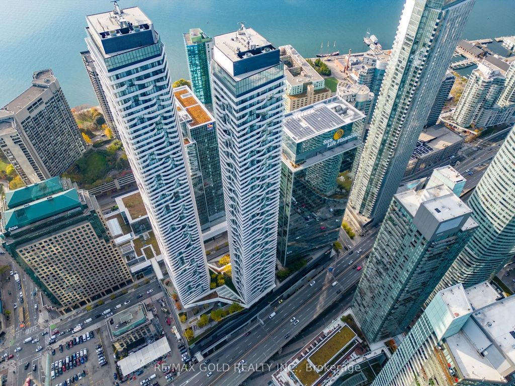 100 Harbour Street 1202, Toronto C01