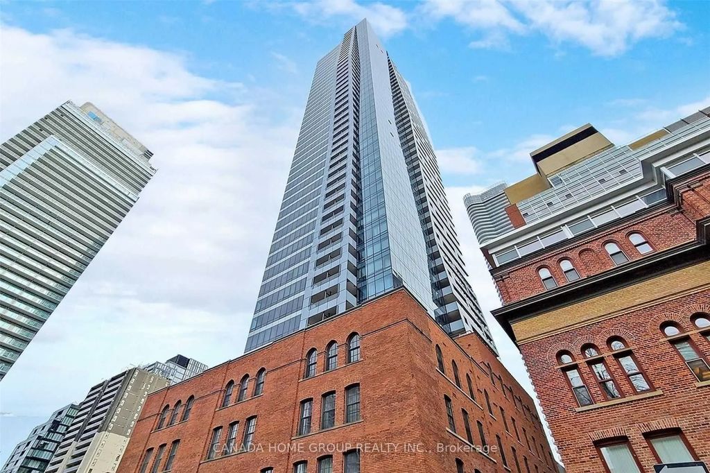 5 St Joseph Street 2902, Toronto C01