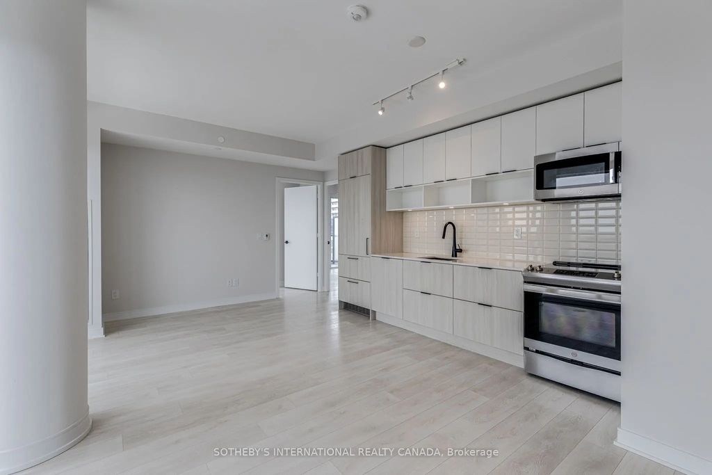 180 Mill Street S808, Toronto C08