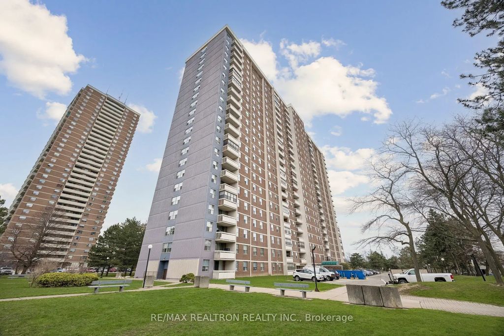 205 Hilda Avenue 2208, Toronto C07