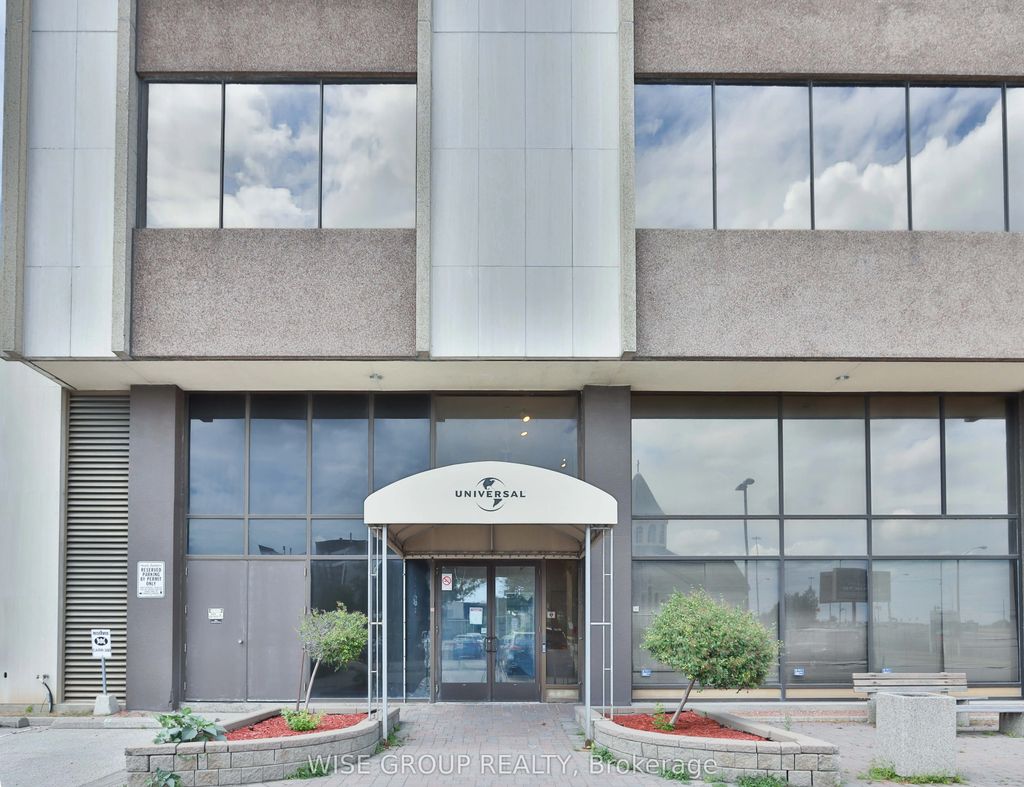 2450 Victoria Park Avenue 604, Toronto C15