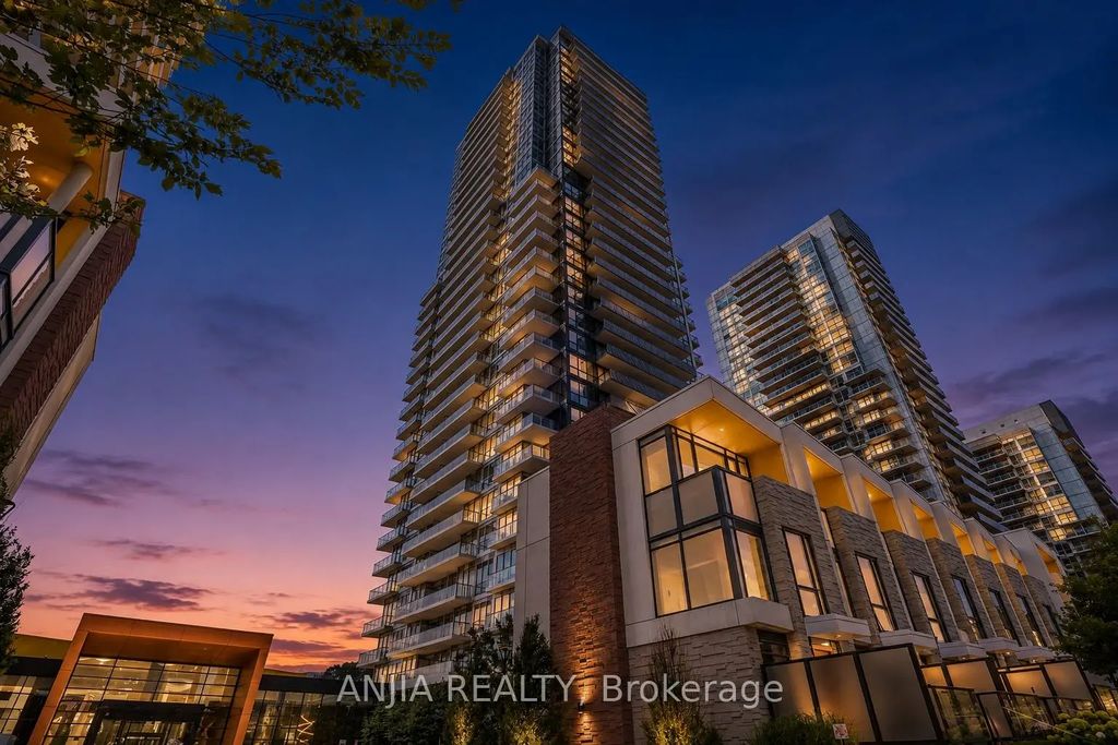 85 Mcmahon Drive Th607, Toronto C15