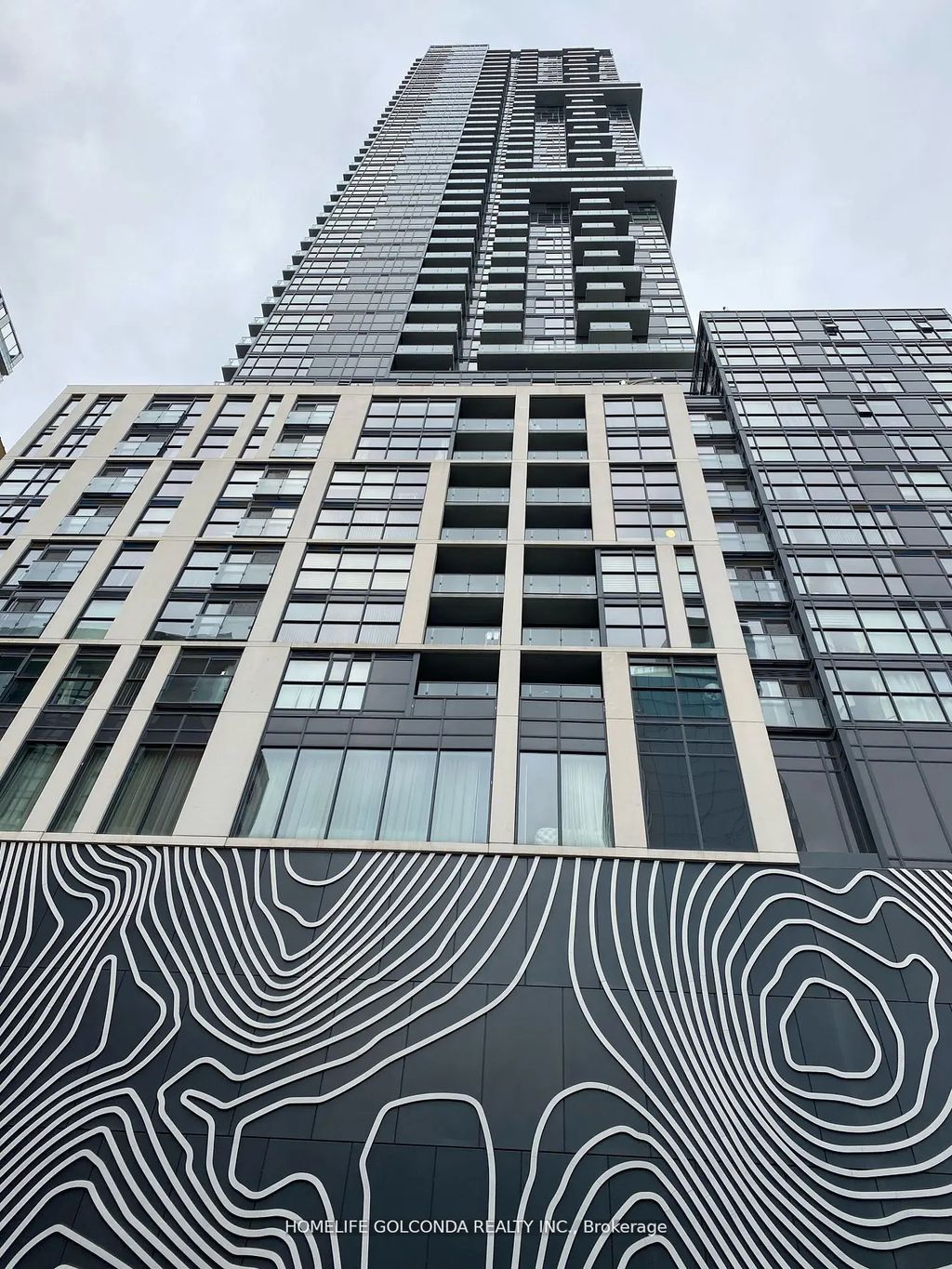 87 Peter Street 1813, Toronto C01