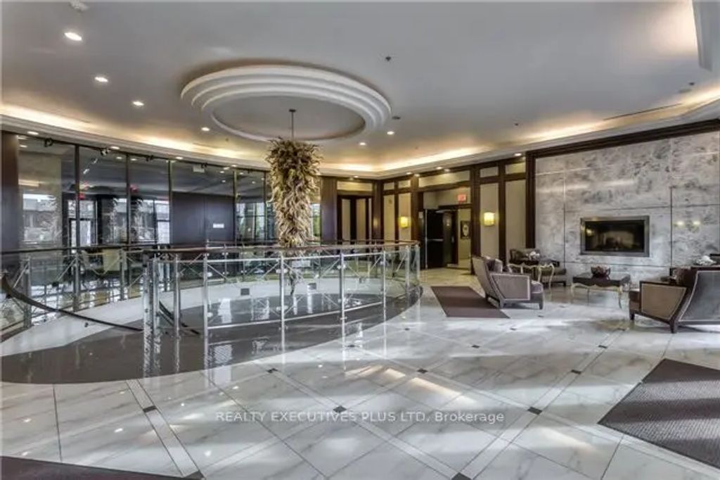 135 Wynford Drive 404, Toronto C13